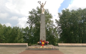 Мемориал в честь воинов ВОВ - г. Кировоград (Свердловская область), 2013 год